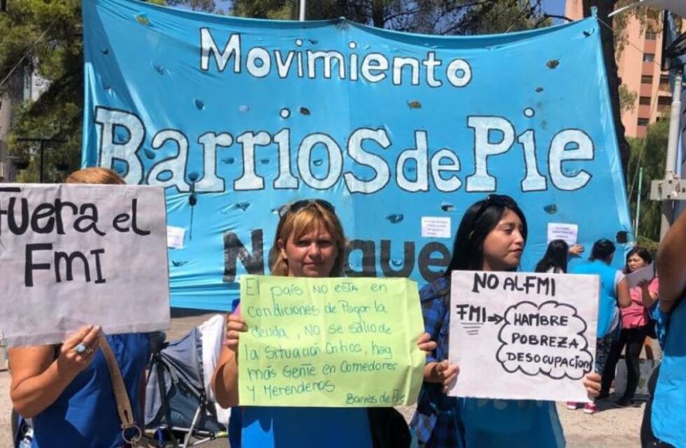 Manifestaciones en Neuquén por la llegada del FMI al país