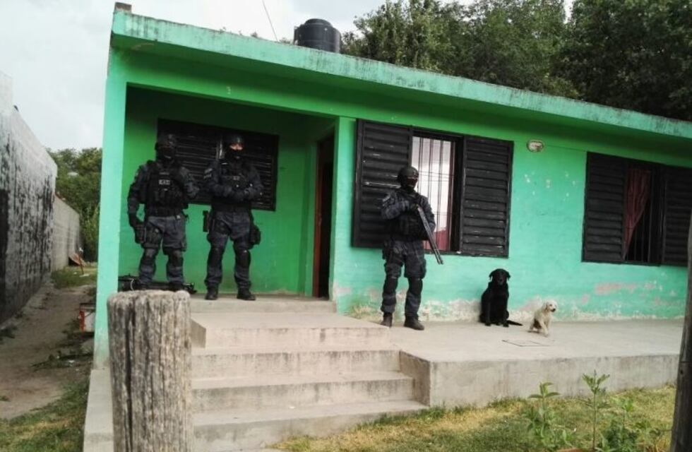 Usaban a un menor para vender droga