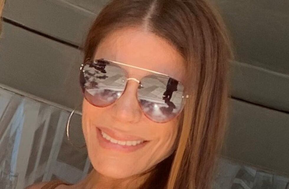 Zulemita Menem posó en bikini y sorprendió con su figura a los 49 años