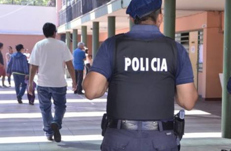 Elecciones 2021: cómo es la custodia y la vigilancia de las urnas