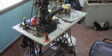 Hogar de Día Iguazú, taller de zapatería