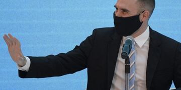 Buenos Aires (Argentina), 31/08/2020\u002E- Argentina's Economy minister Martin Guzman gestures before the start of the ceremony announcing the results of the debt swap at the Casa Rosada government house in Buenos Aires, Argentina, 31 August 2020\u002E The Argentine government formalized the agreement with private creditors to restructure its debt for 65 billon dollards after five month of tense negotiations\u002E EFE/EPA/Juan Mabromata / POOL