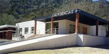 La joven fue internad en el Hospital Regional Eva Perón de Santa Ros de Calamuchita y se espera el resultado de los análisis correspondientes\u002E