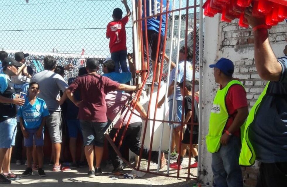 Defagot, presidente de Instituto: La gente de Belgrano se portó con respeto