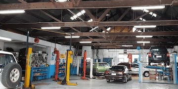 Lo indemnizaron porque tardaron 133 días en repararle el auto