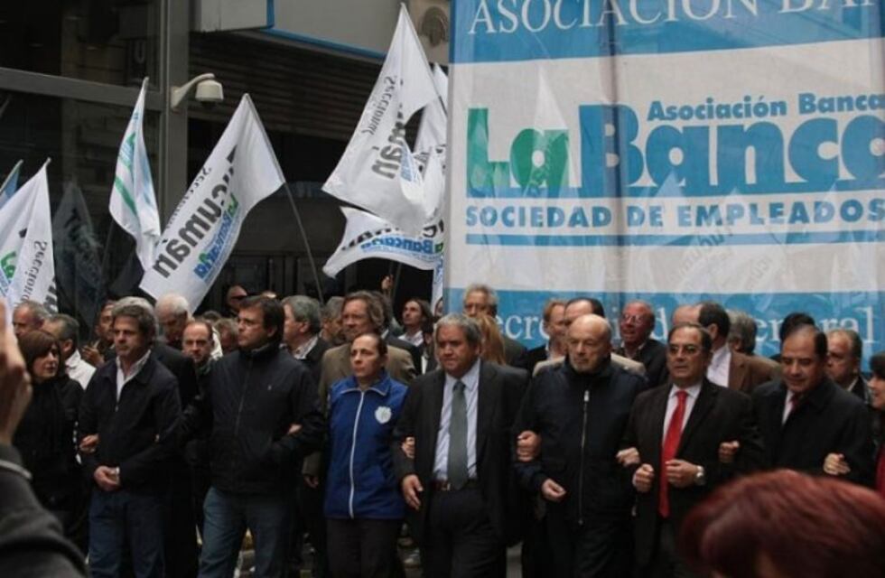 La Bancaria amenaza con un paro nacional para el 6 de abril