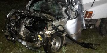 La secuencia involucró a un camión Mercedes-Benz y a una Renault Kangoo\u002E (@minsegsf)