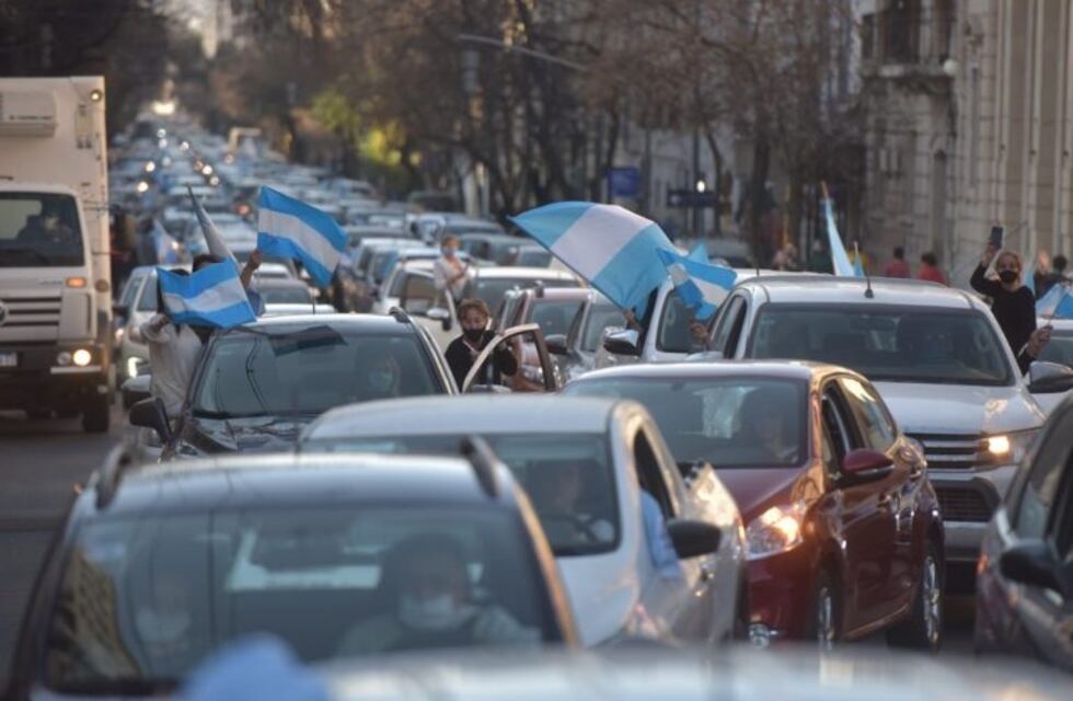 Banderazo contra la expropiación de Vicentin en Córdoba