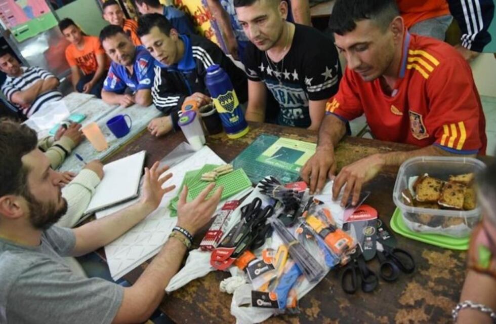 Internos de la Unidad 9 colaboran con la Municipalidad