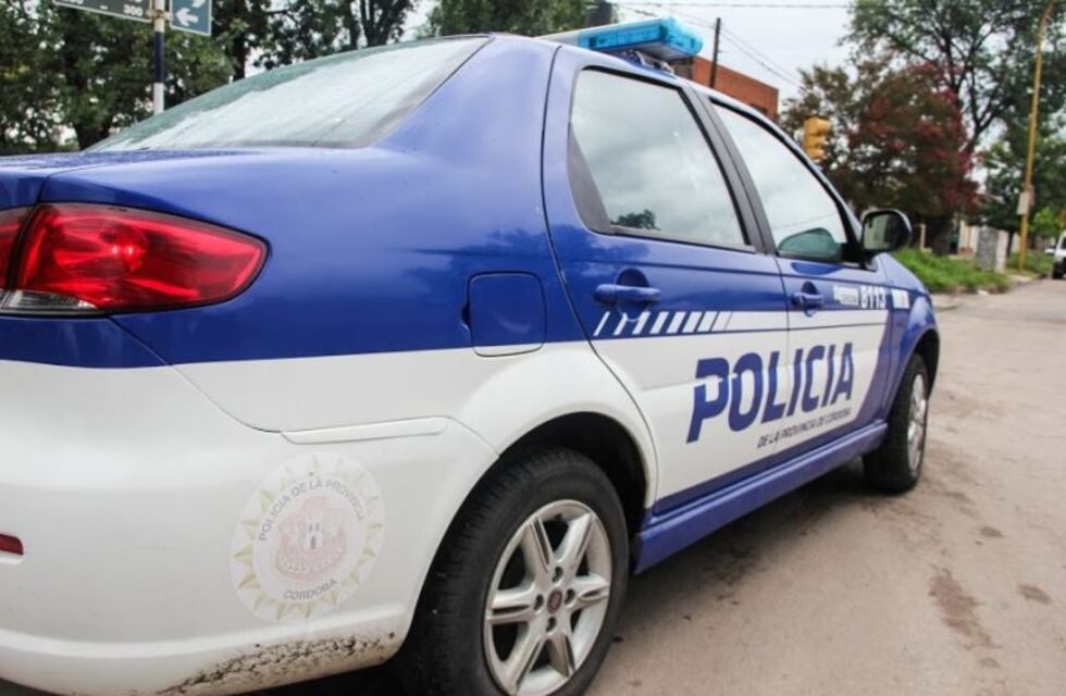 Intervención policial en accidente y arrebato