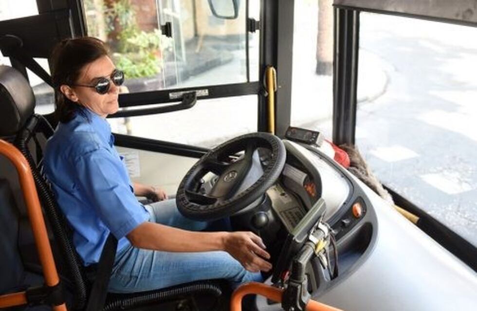 Rosario se quedó sin mujeres colectiveras y presentaron un recurso de amparo