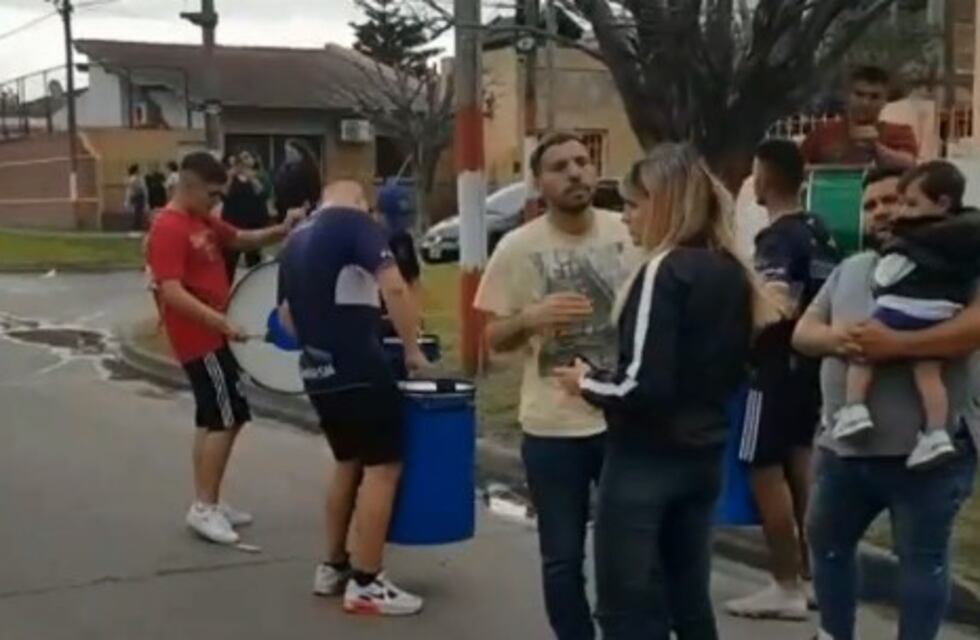 Familiares y amigos marcharon pidiendo justicia por el repartidor asesinado en La Plata