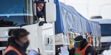 policia vial mendoza coronavirus