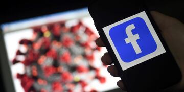 Facebook y Google investigarán los movimientos de los usuarios para ayudar a combatir el coronavirus