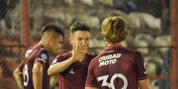 Huracán-Lanús\u002E (Foto: Télam)