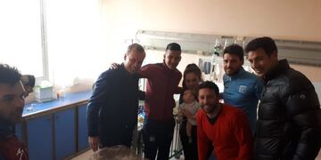 El presidente Albiazul acompañó a los jugadores a una visita al Hospital de Río Cuarto\u002E
