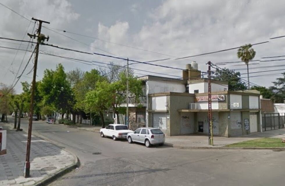 Un joven murió al chocar con su moto en zona sur