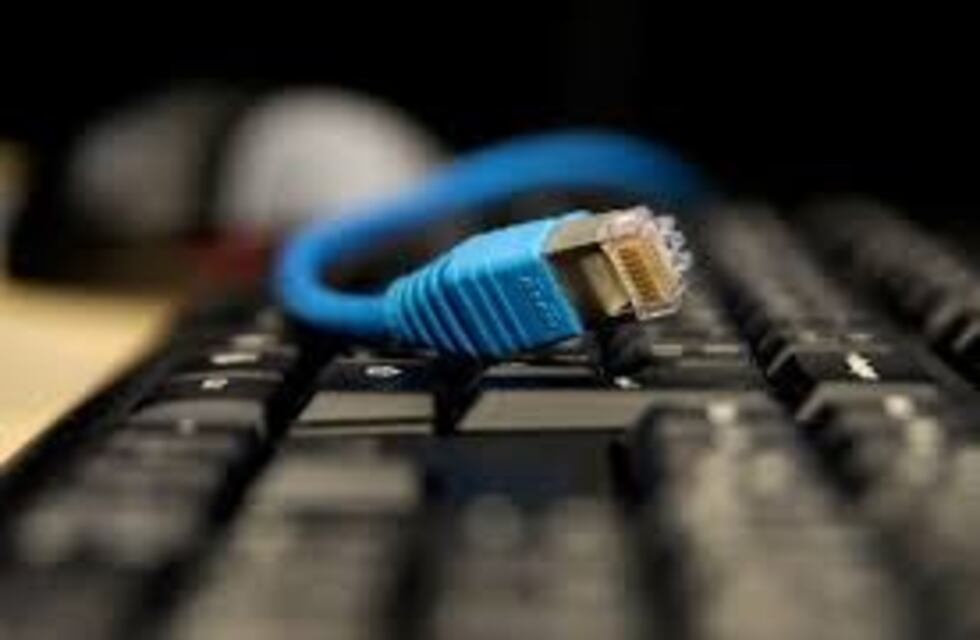 Por mantenimiento se cortará el servicio de Cescom en la madrugada del lunes 8