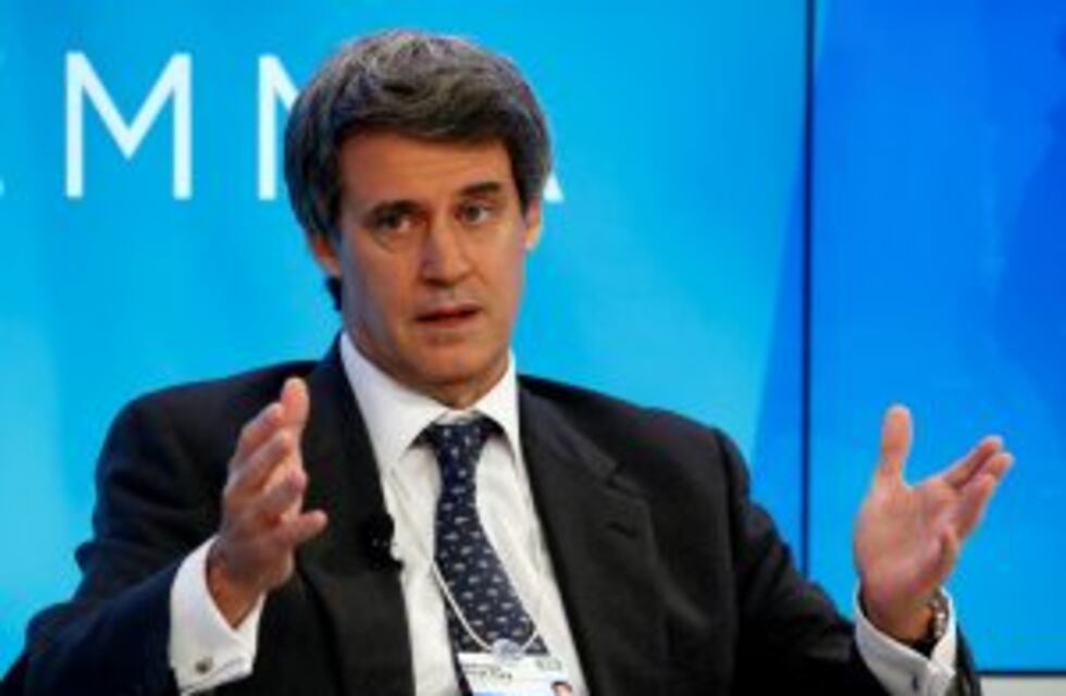 Citan a Prat Gay como testigo en la causa por el dólar futuro