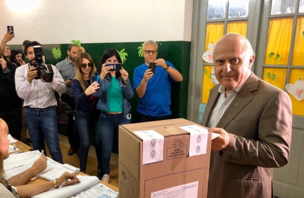 Lifschitz: "Esperemos que el nuevo gobierno cumpla con las deudas pendientes"
