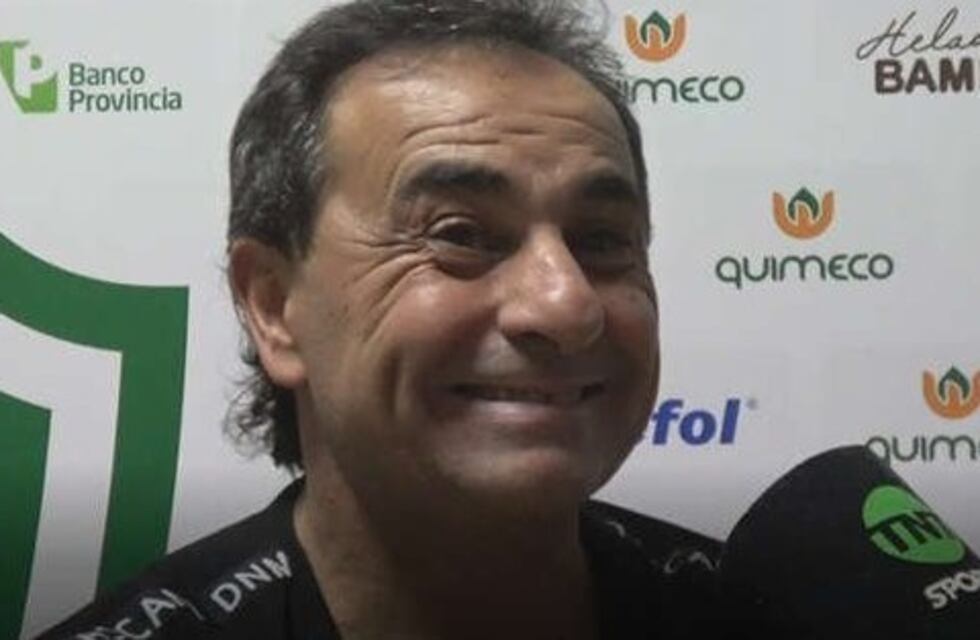 El Sapito Coleoni en su hora más feliz por el ascenso; y siga el baile