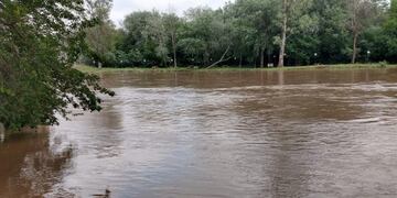 Crecida Rio Xanaes en Arroyito