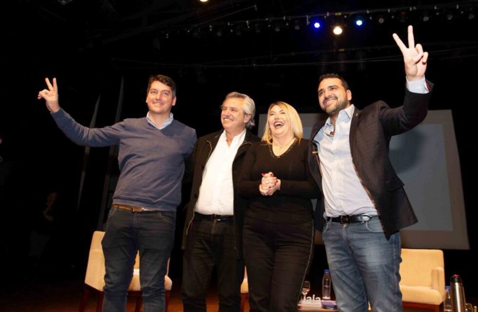"Hay que unirse para terminar con este modelo de País que deja afuera a la mayoría" expresó Fernandez
