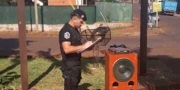 El detenido ofrecía los elementos a muy bajo costo por las calles de un barrio de Oberá\u002E