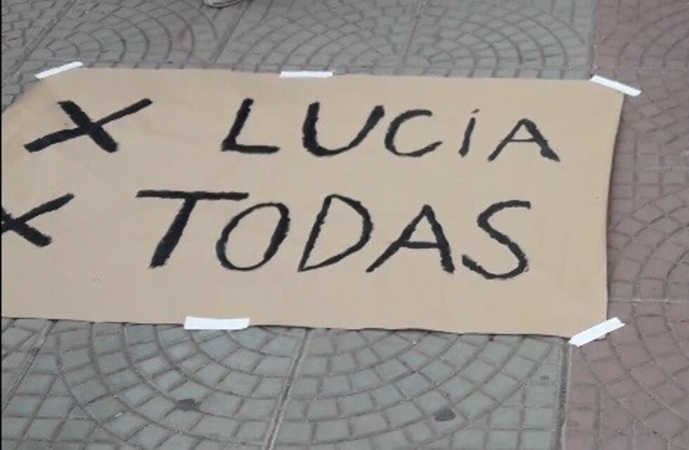 Puntaltenses se movilizaron por femicidio de Lucía Pérez