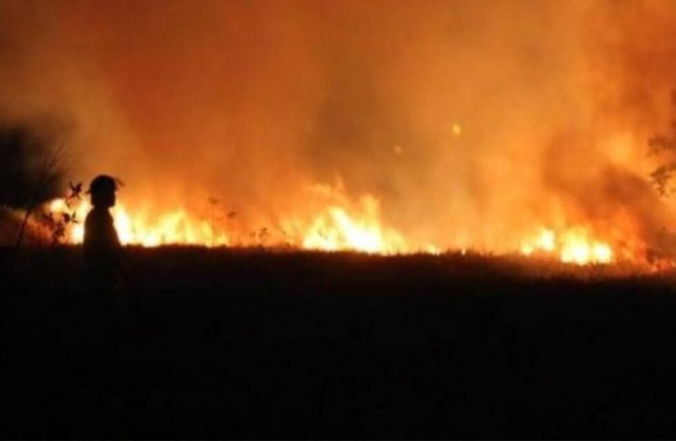 Por incendios intencionales, el cuerpo de Bomberos de Wanda se encuentra al límite de su capacidad