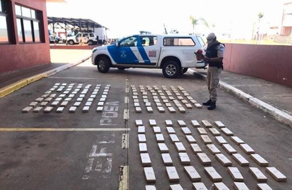 Prefectura secuestró marihuana y detuvo a dos traficantes en Posadas