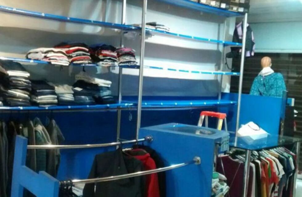 Desvalijaron un local de ropa en Jesús María