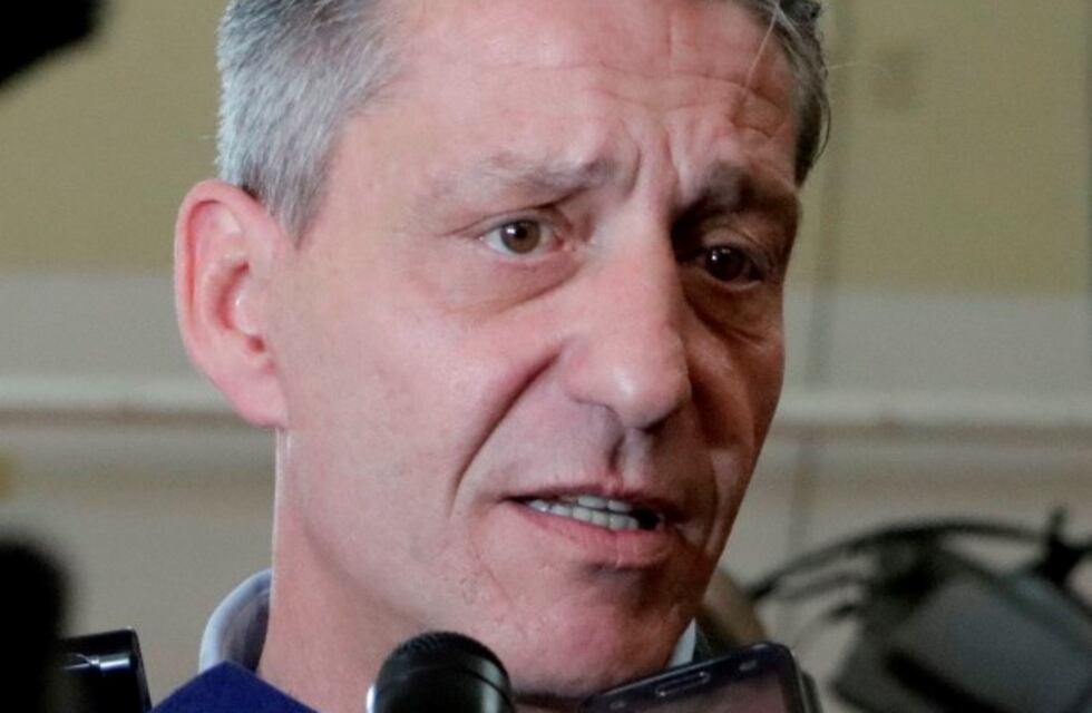 Arcioni: "Los chubutenses tienen que votar sin artilugios políticos que puedan confundir"