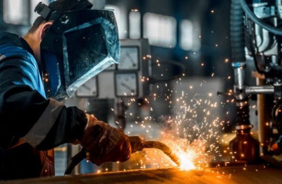 Destacan el apoyo municipal a las industrias, en su día