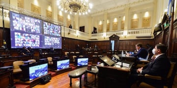 Apertura de sesiones legislativas virtuales\u002E Rodolfo Suarez\u002E coronavirus\u002E Asamblea Legislativa 2020