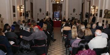 Jornada Debate en torno a la figura del abogado del niño\u002E