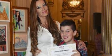 Natacha Jaitt junto a Valentino, el hijo que tuvo con Adrián Yospe\u002E