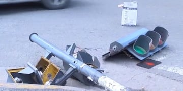 El artefacto seguía sincronizado y emitía luces a pesar del daño\u002E (Canal 3)