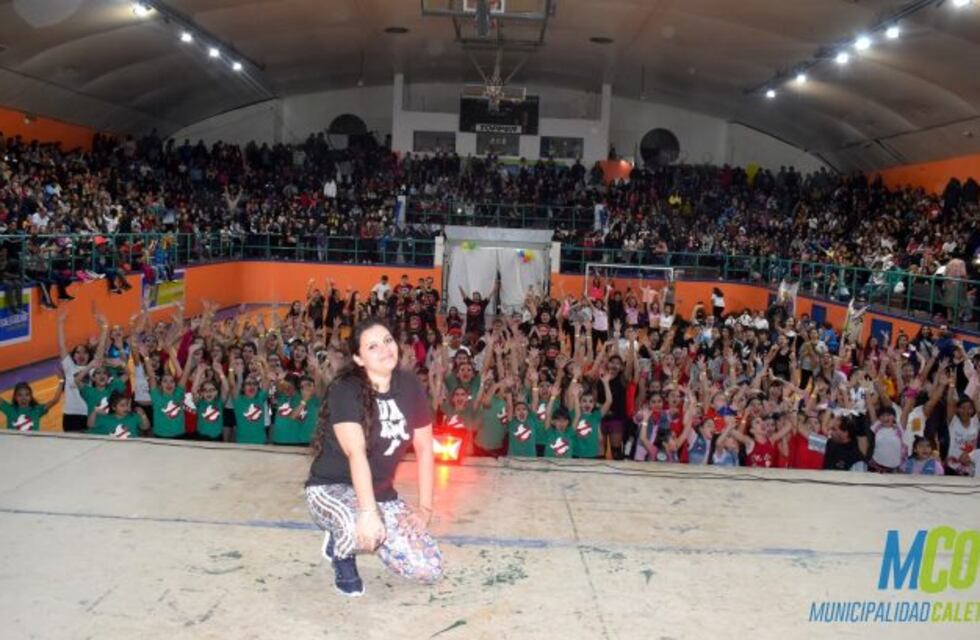 Terminó exitosamente 3° encuentro de danzas urbanas en Caleta Olivia