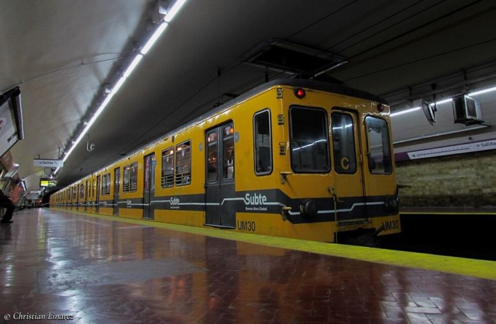 Subte: comenzó una semana de protestas por el asbesto