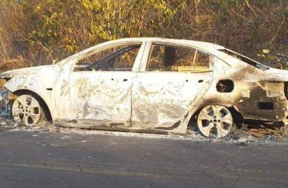 Compró un auto 0 km, se le incendió por un desperfecto de fábrica y le dieron otro que valía el doble