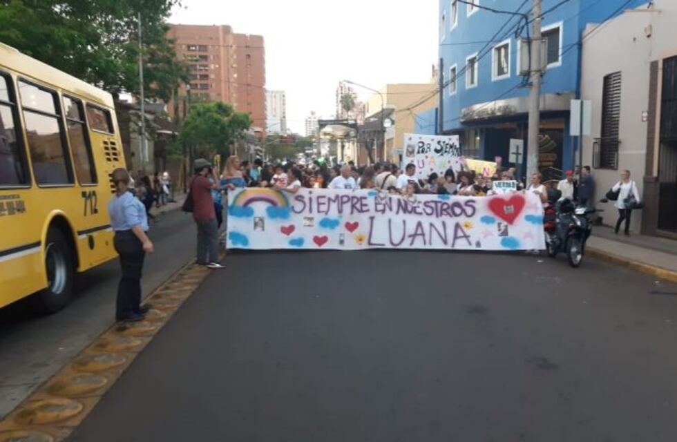 Caso Luana: marcharon desde el sanatorio Camino hasta la Catedral para pedir justicia