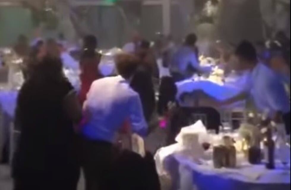 Terror, desesperación y destrozos en una fiesta de casamiento por el fuerte temporal