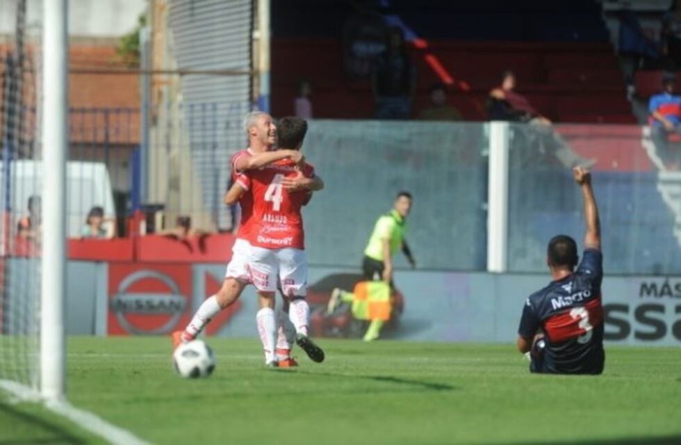 Huracán le ganó a Tigre y se metió en zona de clasificación a la Libertadores