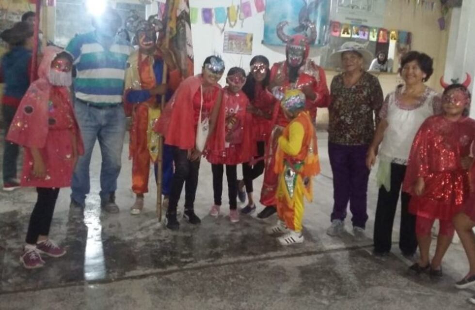 Los gauchos de Guerrero tuvieron su Carnaval de Flores