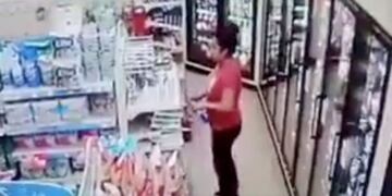 Imágenes de la cámara de seguridad (Web)