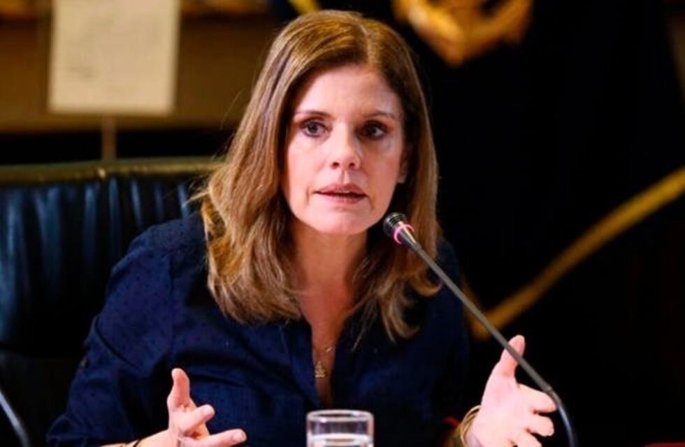 Perú: renunció Mercedes Aráoz, la presidenta designada por el Congreso, y se profundiza la crisis