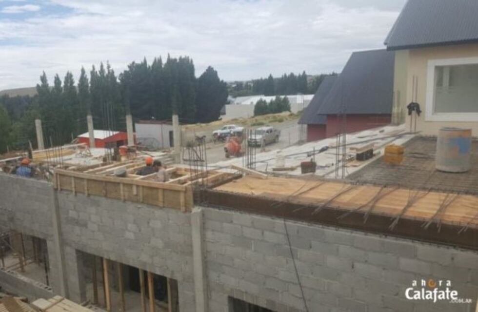 Calafate : avanzan las obras de construcción del nuevo cine