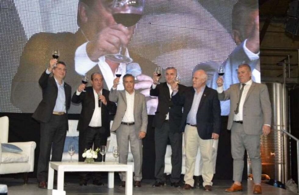 El Agasajo de la Vendimia se celebró en la Bodega Los Toneles