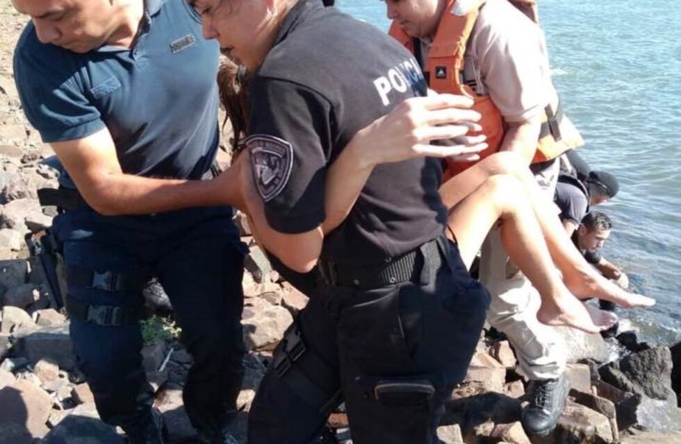 Rescataron a una mujer que se estaba ahogando en el río Paraná